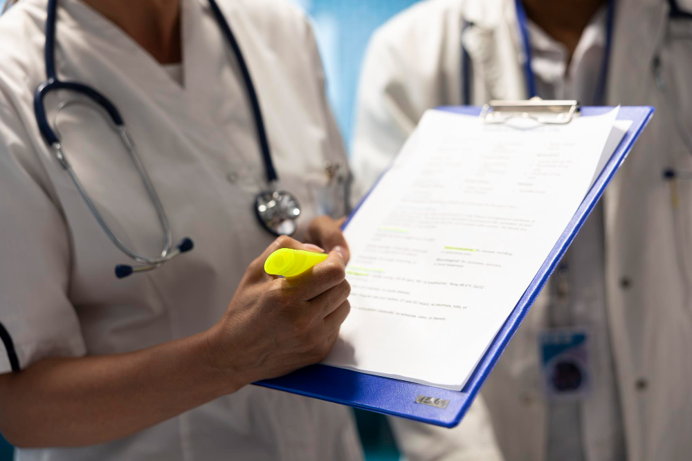 Что такое полис обязательного медицинского страхования и как его получить