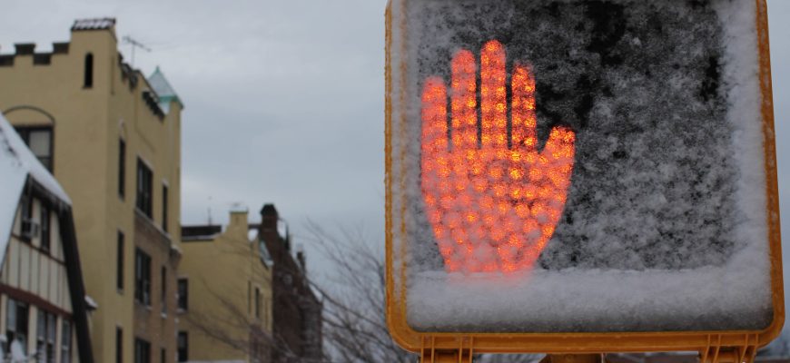 Можно ли и как выехать за границу с долгами 10 41008